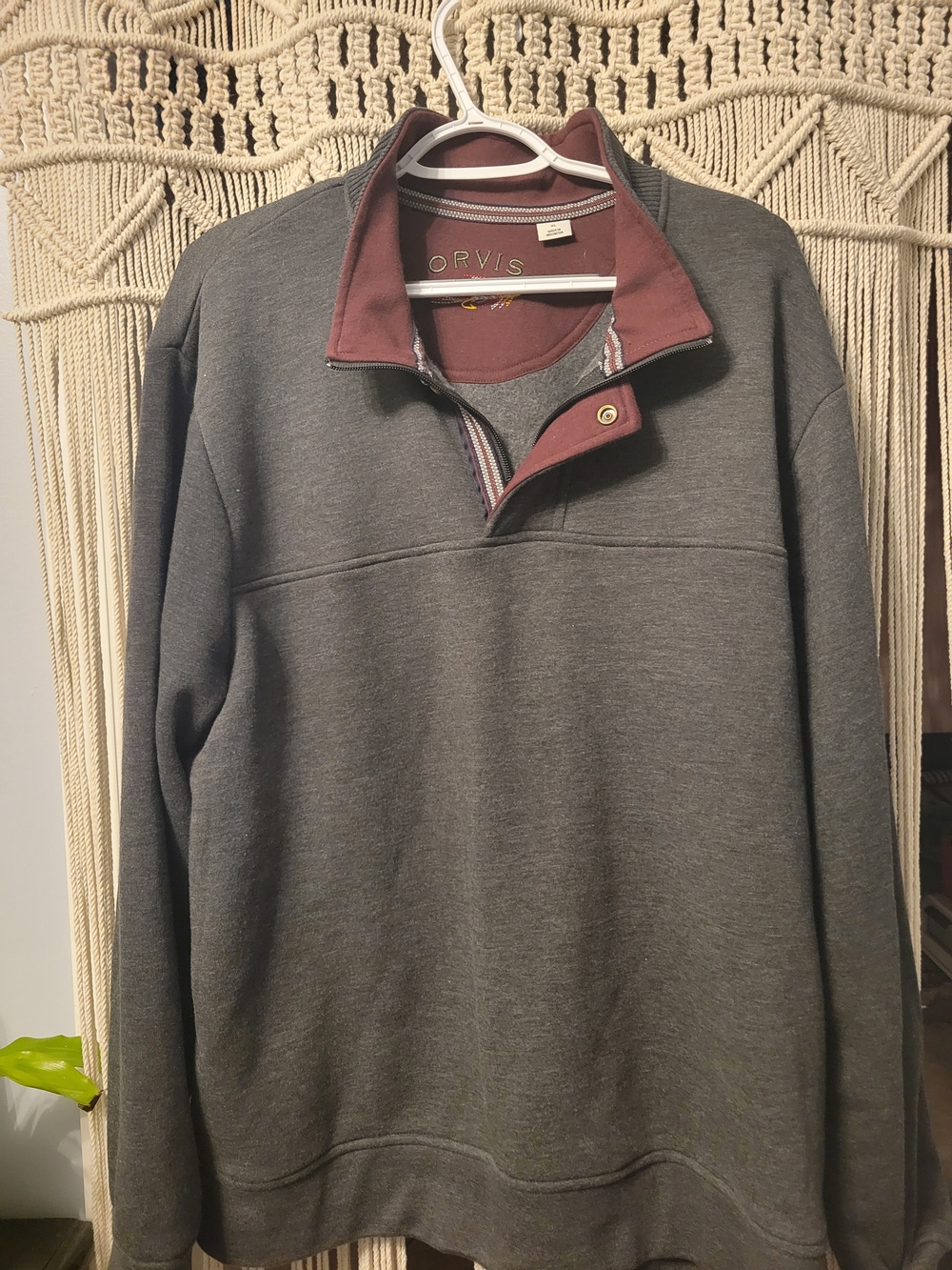 Orvis Men's Gray Zip-Neck Sweater with Burgundy Trim